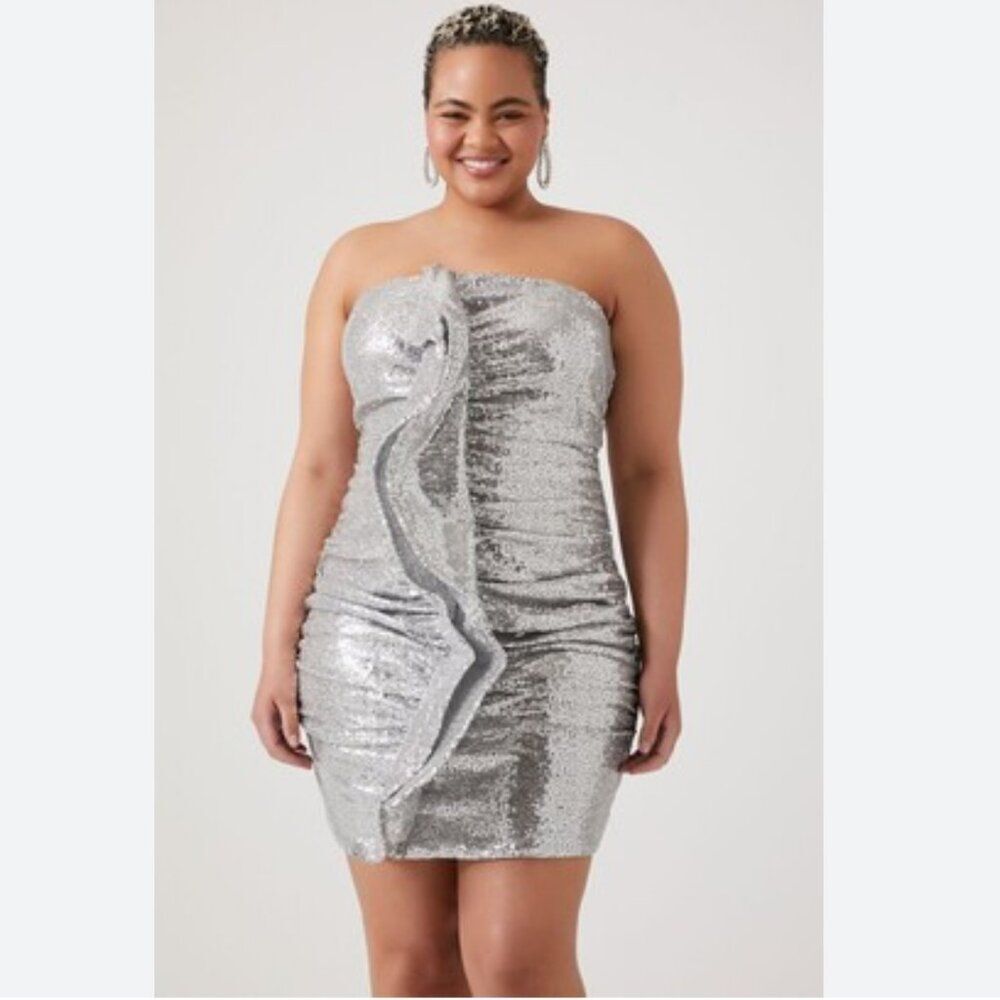 NWT L'ATISTE Forever 21 Silver Sequin Ruffled Mini Dress Plus Size 1X
